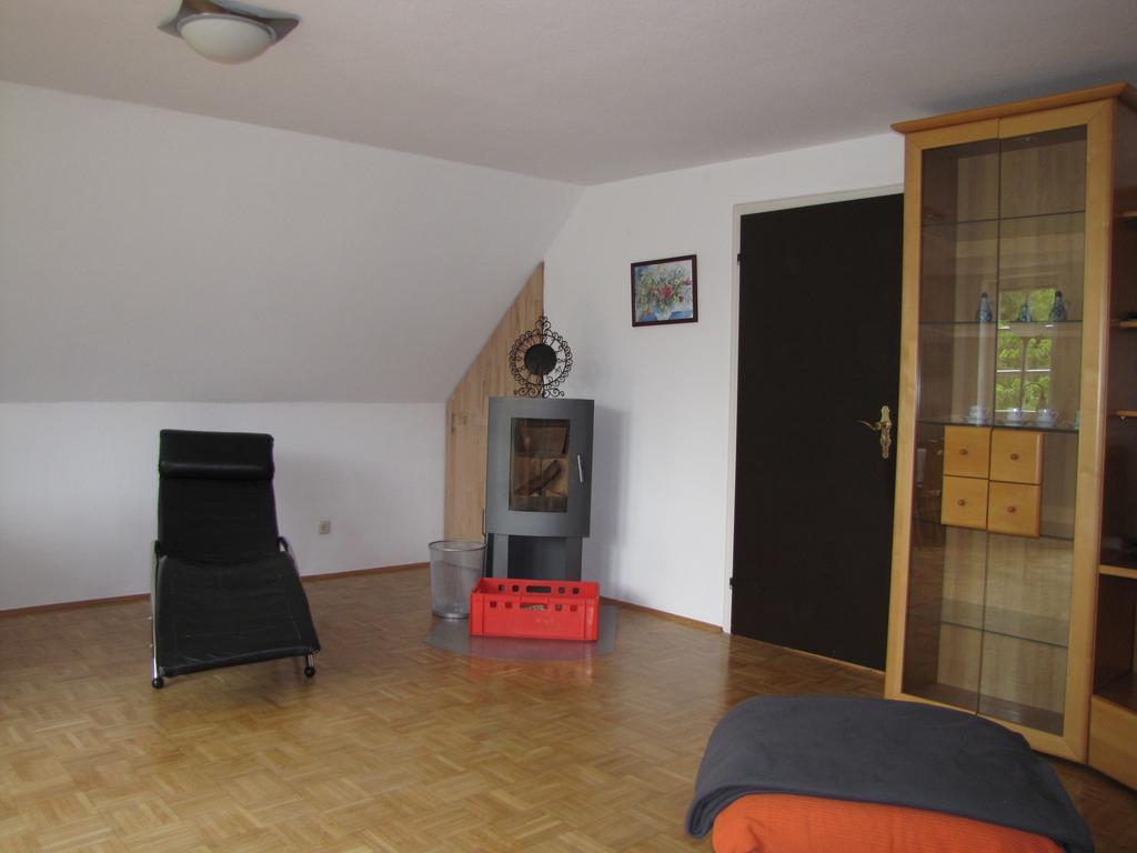 Hof Guttels Waldgasthof Ferienpension Ротенбург-на-Фульде Экстерьер фото